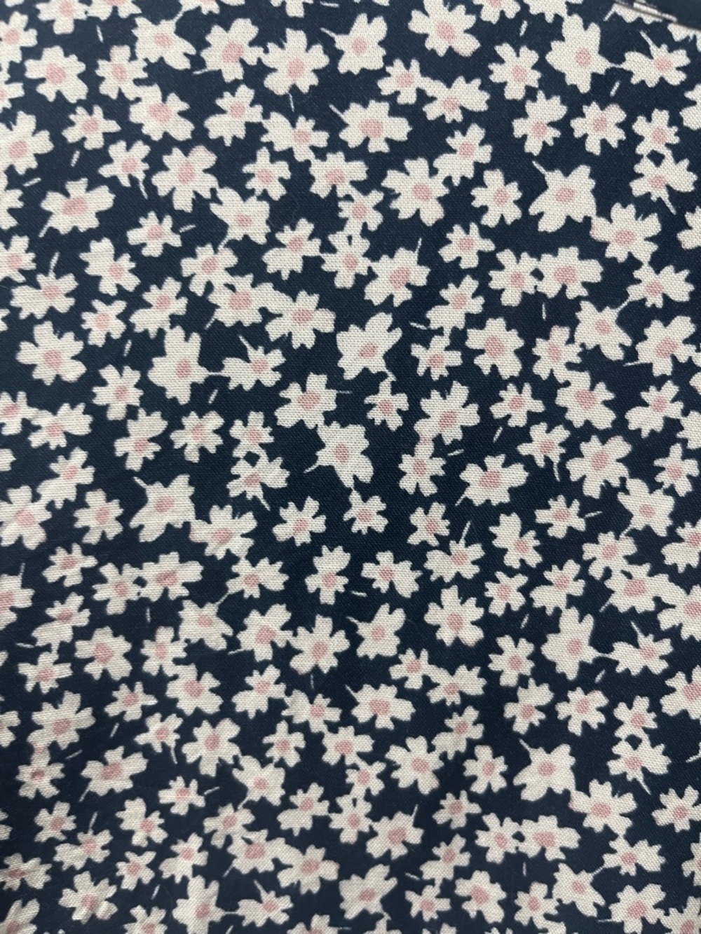 Abercrombie Navy Floral Short Sleeve Blouse Size Large - Picture 4 of 5